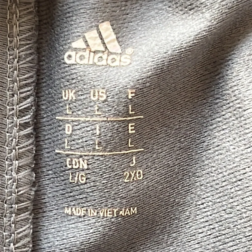 Adidas charcoal gray tricot track pants size L - Picture 4 of 6